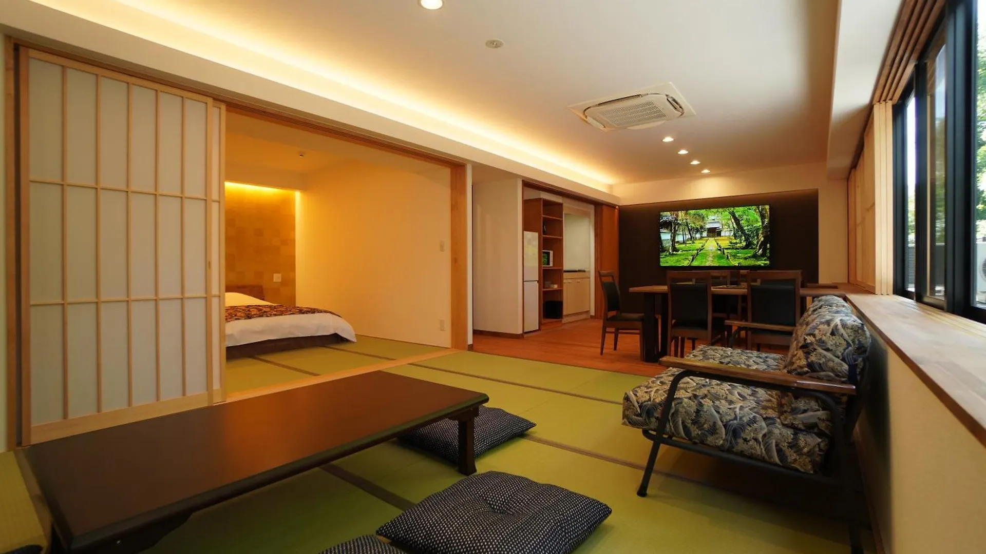 Bird Hostel Palace Side Suite Kyoto