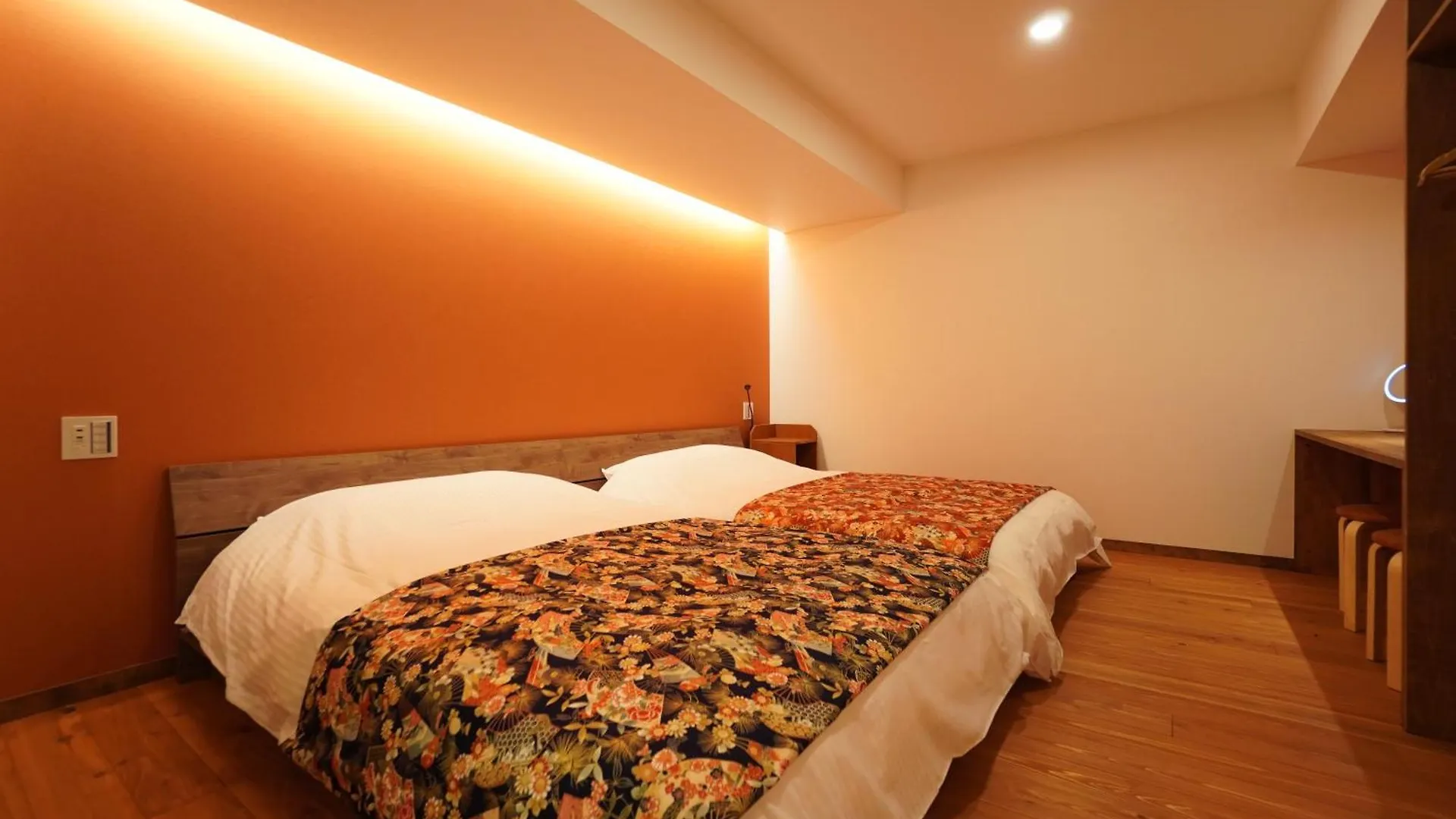 Bird Hostel Palace Side Suite Kyoto Japan